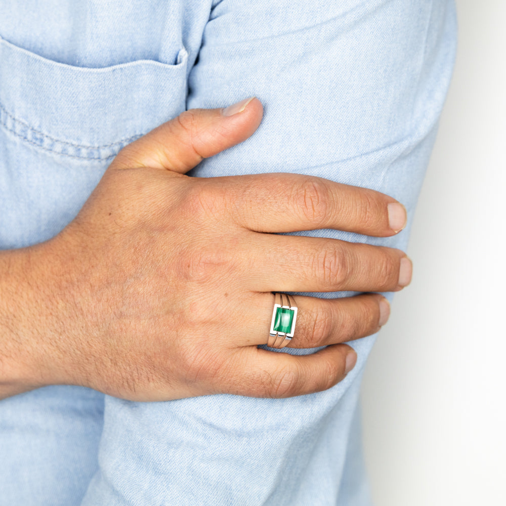 Sterling Silver 2.35 Carat Malachite Gents Ring