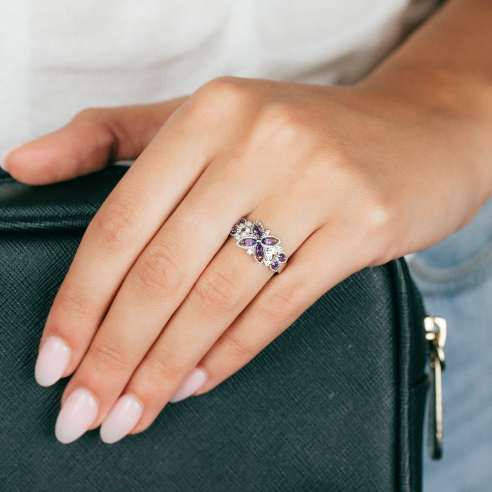 Sterling Silver Amethyst & 10 Cubic Zirconia Ring