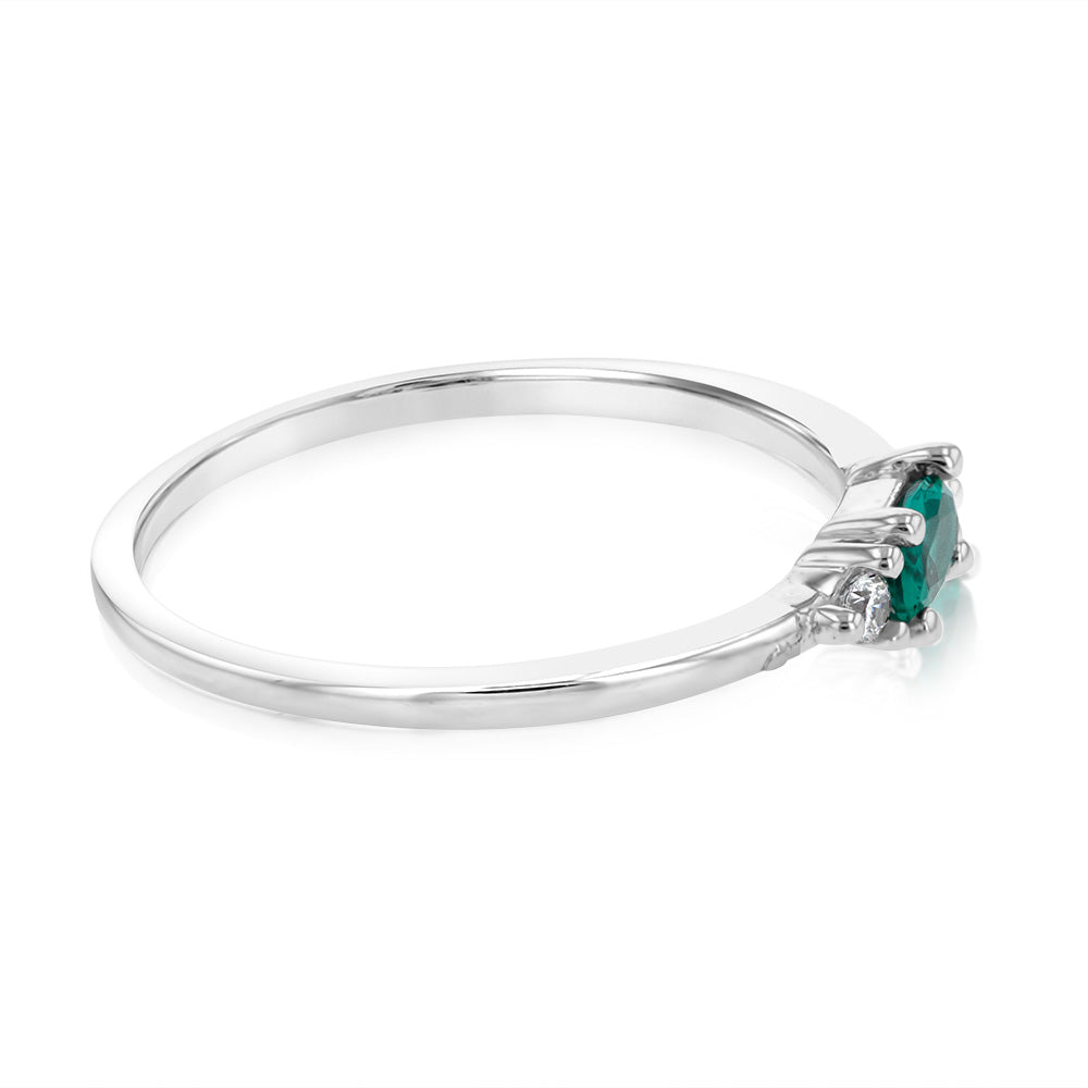 Sterling Silver Rhodium Plated Oval Created Emerald And White CZ Emerald Ring