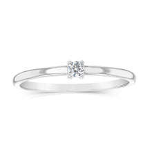 Load image into Gallery viewer, Sterling Silver White Cubic Zirconia 4 Claw Ring