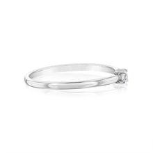 Load image into Gallery viewer, Sterling Silver White Cubic Zirconia 4 Claw Ring